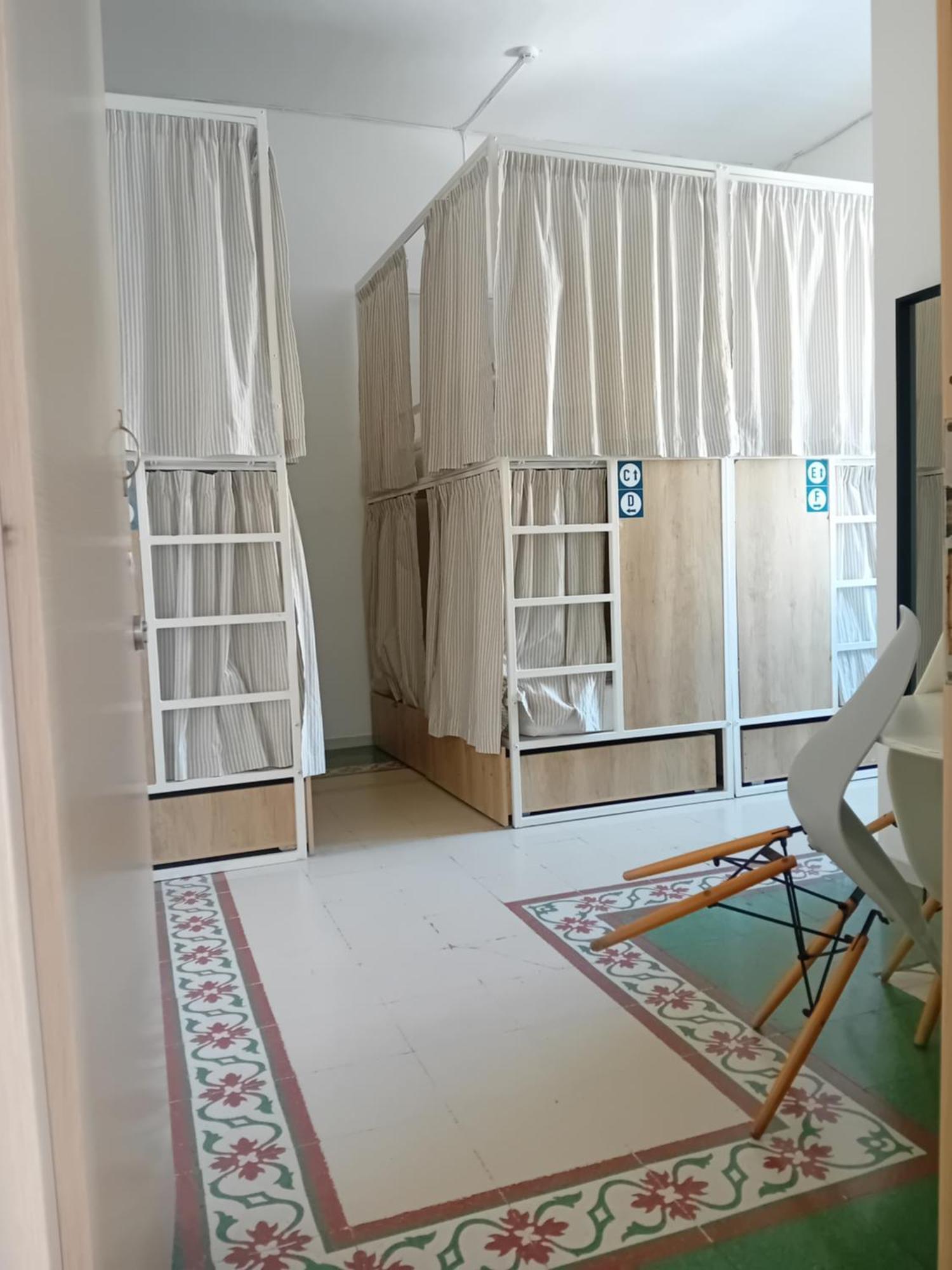 Follow The Sun Boutique - Pool, Breakfast & Sea Views *