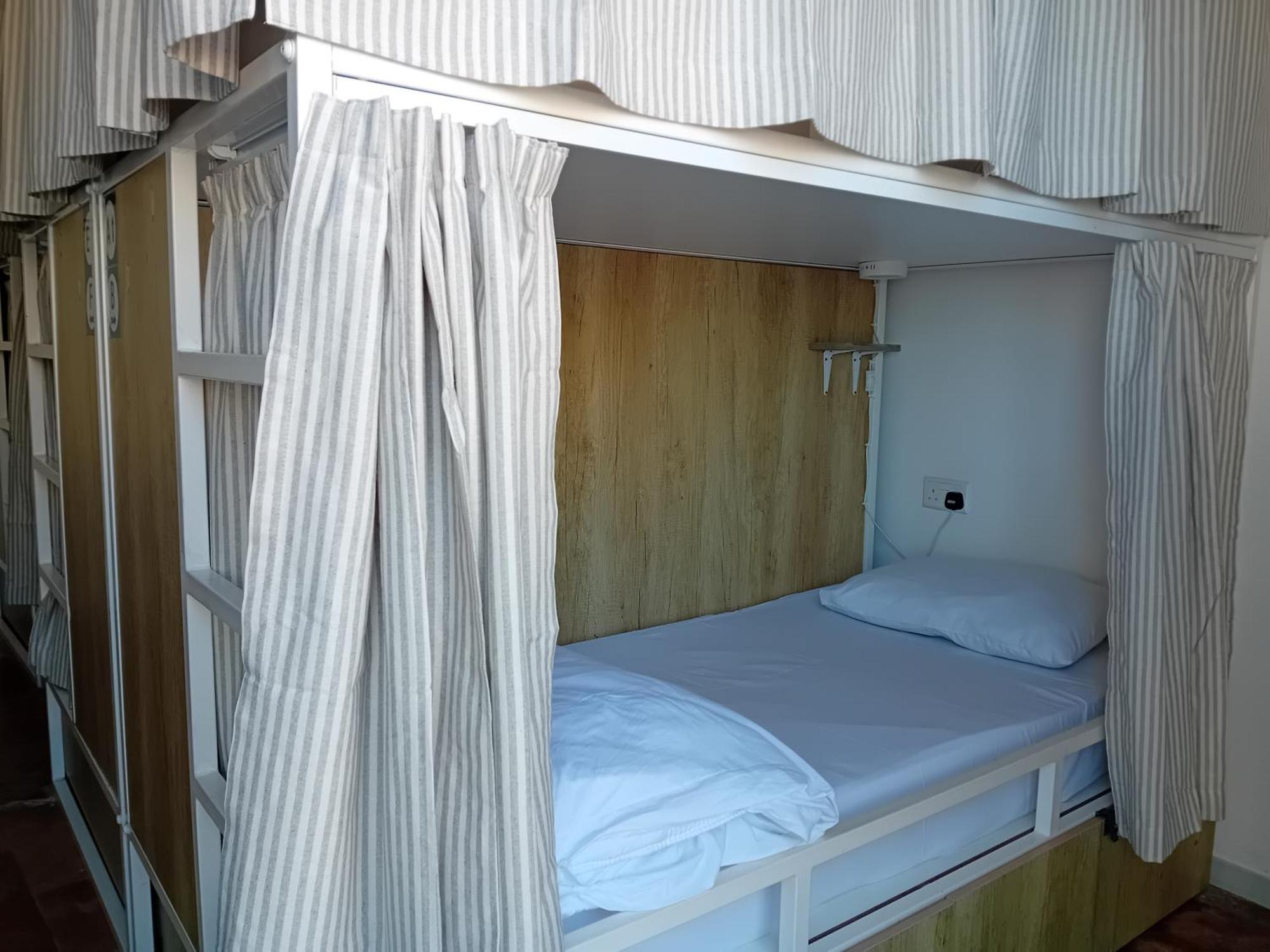 Follow The Sun Boutique - Pool, Breakfast & Sea Views